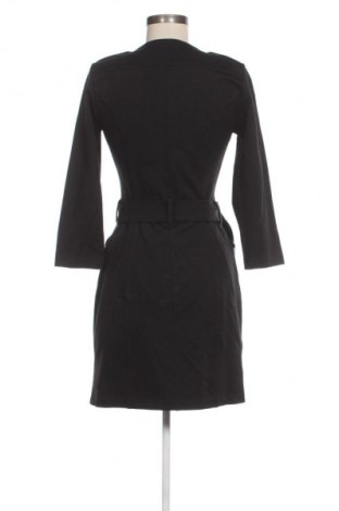 Damen Strickjacke Eva Kayan, Größe M, Farbe Schwarz, Preis 15,99 €