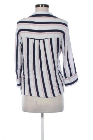 Γυναικείο πουκάμισο Bershka, Μέγεθος M, Χρώμα Πολύχρωμο, Τιμή 4,99 €