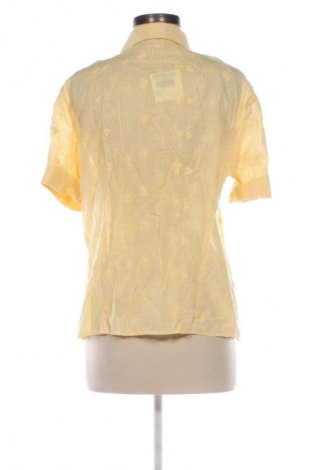 Γυναικείο πουκάμισο Canda, Μέγεθος M, Χρώμα Κίτρινο, Τιμή 6,99 €