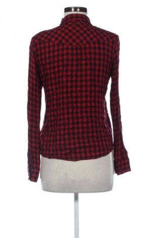 Дамска риза Guess, Размер S, Цвят Многоцветен, Цена 35,00 €