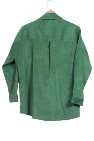 Дамска риза Stradivarius, Размер XS, Цвят Зелен, Цена 6,64 €