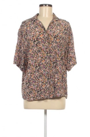 Γυναικείο πουκάμισο Unbranded, Μέγεθος M, Χρώμα Πολύχρωμο, Τιμή 15,00 €