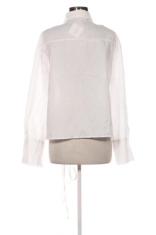 Дамска риза Unbranded, Размер M, Цвят Бял, Цена 9,20 €