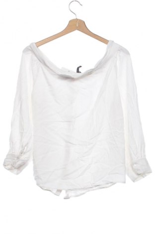 Γυναικείο πουκάμισο Vero Moda, Μέγεθος M, Χρώμα Εκρού, Τιμή 5,99 €