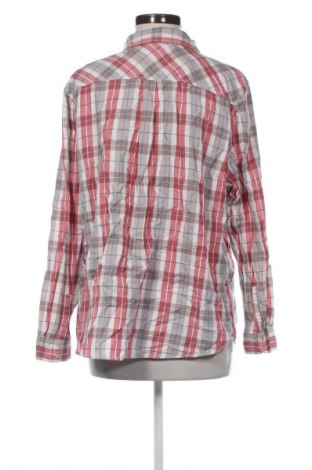 Дамска риза Yessica, Размер XXL, Цвят Многоцветен, Цена 13,00 €