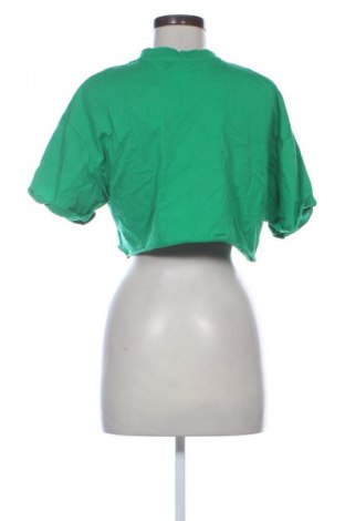 Tricou de femei Bershka, Mărime S, Culoare Verde, Preț 26,99 Lei