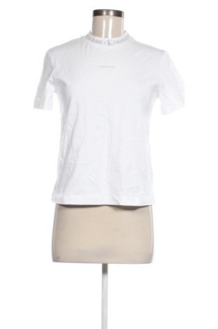 Γυναικείο t-shirt Calvin Klein Jeans, Μέγεθος S, Χρώμα Λευκό, Τιμή 32,99 €