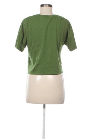 Дамска тениска Cropp, Размер L, Цвят Зелен, Цена 9,00 €