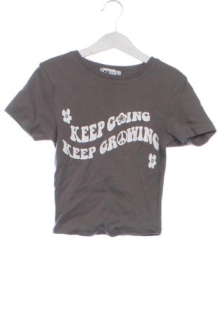 Dámské tričko Fb Sister, Velikost XXS, Barva Šedá, Cena  255,00 Kč