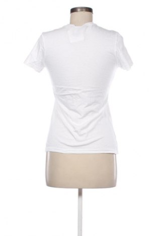 Γυναικείο t-shirt Gildan, Μέγεθος S, Χρώμα Λευκό, Τιμή 9,00 €