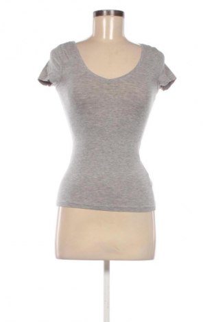 Дамска тениска H&M, Размер XS, Цвят Сив, Цена 8,69 €