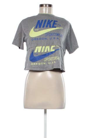 Tricou de femei Nike, Mărime XS, Culoare Gri, Preț 72,99 Lei