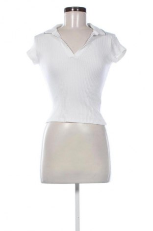 Dámské tričko Stradivarius, Velikost M, Barva Bílá, Cena  283,00 Kč