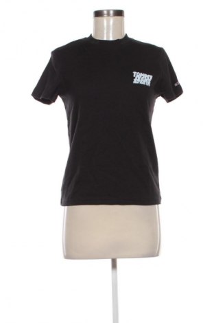 Dámské tričko Tommy Jeans, Velikost S, Barva Černá, Cena  839,00 Kč