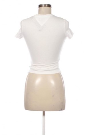 Дамска тениска Tommy Jeans, Размер XS, Цвят Бял, Цена 24,54 €