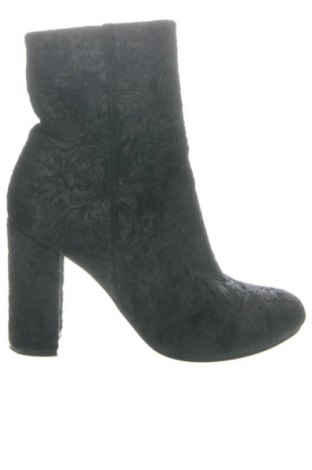 Damen Stiefeletten Amisu, Größe 38, Farbe Schwarz, Preis 32,00 €