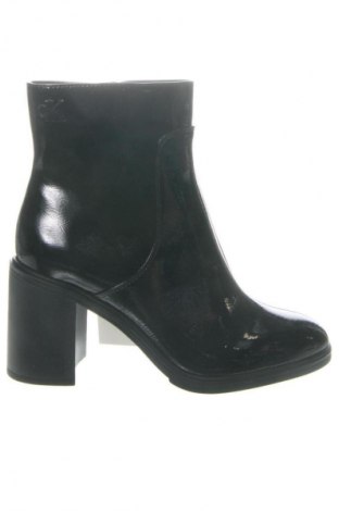 Damen Stiefeletten Calvin Klein Jeans, Größe 37, Farbe Schwarz, Preis 189,99 €