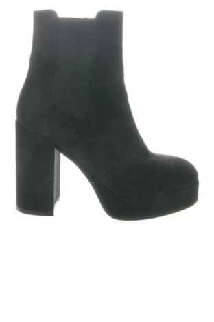 Γυναικεία μποτάκια Catwalk, Μέγεθος 38, Χρώμα Μαύρο, Τιμή 35,99 €