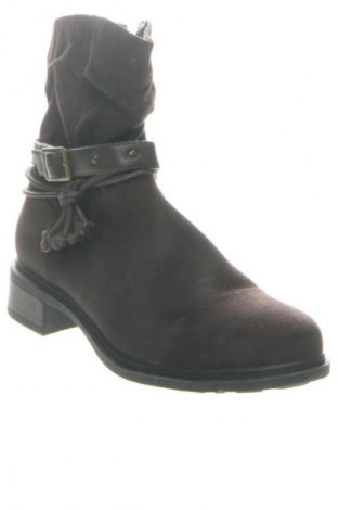 Botine de damă Esmara, Mărime 36, Culoare Maro, Preț 152,99 Lei