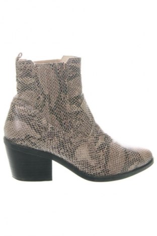 Дамски боти Graceland, Размер 37, Цвят Многоцветен, Цена 13,80 €