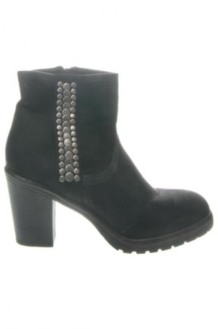 Damskie botki Graceland, Rozmiar 40, Kolor Czarny, Cena 169,99 zł