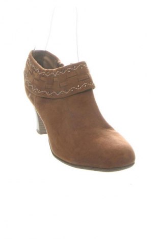 Botine de damă Graceland, Mărime 37, Culoare Maro, Preț 168,00 Lei