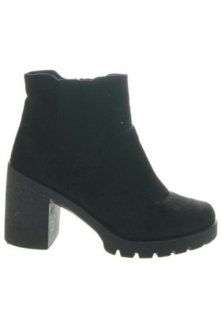 Botine de damă Graceland, Mărime 38, Culoare Negru, Preț 168,00 Lei