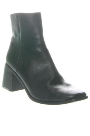 Dámské poltopánky New Look, Veľkosť 42, Farba Čierna, Cena  32,23 €