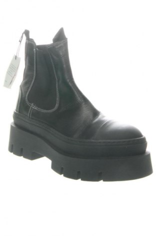 Γυναικεία μποτάκια Pavement, Μέγεθος 38, Χρώμα Μαύρο, Τιμή 164,99 €