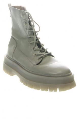 Дамски боти Stradivarius, Размер 37, Цвят Зелен, Цена 17,89 €