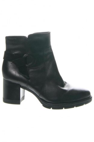 Dámské boty  Tamaris, Velikost 38, Barva Černá, Cena  889,00 Kč