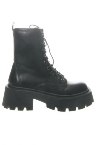 Дамски боти Unbranded, Размер 36, Цвят Черен, Цена 52,66 €