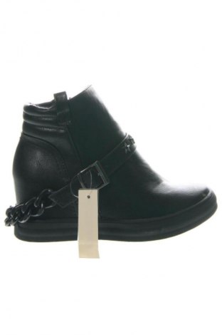 Botine de damă Unbranded, Mărime 38, Culoare Negru, Preț 205,25 Lei