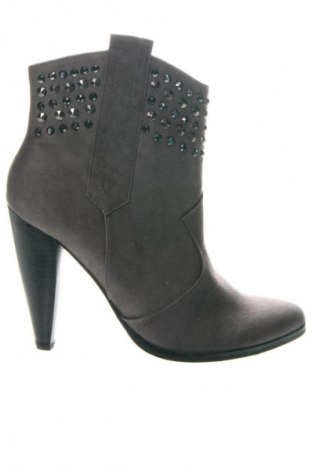 Botine de damă Unbranded, Mărime 38, Culoare Multicolor, Preț 205,25 Lei