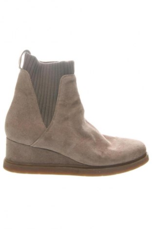 Дамски боти Unisa, Размер 41, Цвят Бежов, Цена 112,48 €