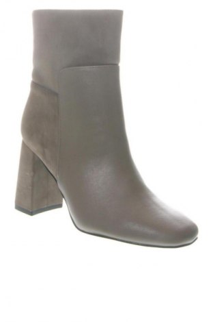 Γυναικείες μπότες About You, Μέγεθος 37, Χρώμα Εκρού, Τιμή 53,99 €