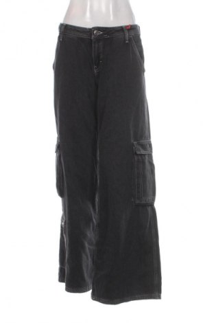 Γυναικείο Τζίν BDG, Μέγεθος M, Χρώμα Μαύρο, Τιμή 17,99 €