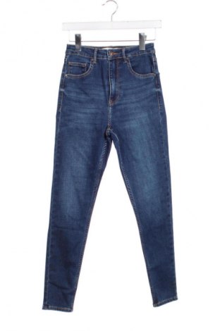 Blugi de femei Bershka, Mărime XXS, Culoare Albastru, Preț 91,99 Lei