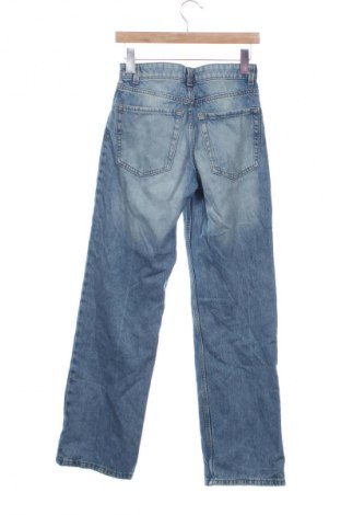 Blugi de femei Bershka, Mărime S, Culoare Albastru, Preț 91,99 Lei