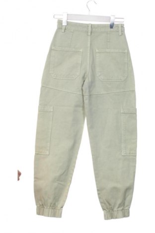 Női farmernadrág Bershka, Méret XXS, Szín Zöld, Ár 6 198 Ft