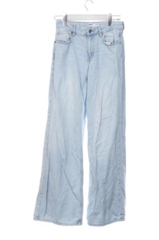 Dámské džíny  Bershka, Velikost XXS, Barva Modrá, Cena  425,00 Kč