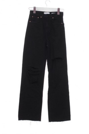 Dámské džíny  Bershka, Velikost XXS, Barva Černá, Cena  425,00 Kč