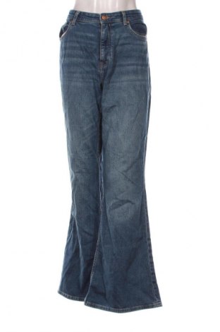 Γυναικείο Τζίν Bershka, Μέγεθος L, Χρώμα Μπλέ, Τιμή 14,82 €