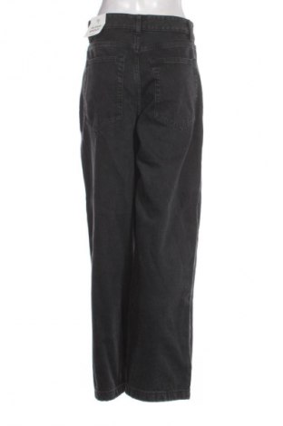 Дамски дънки Bershka, Размер M, Цвят Черен, Цена 24,00 €