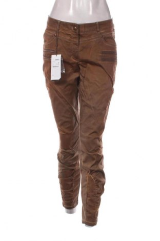 Dámské džíny  Biba, Velikost M, Barva Hnědá, Cena  699,00 Kč