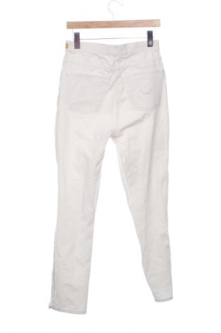 Női farmernadrág Brax, Méret M, Szín Ekrü
, Ár 15 853 Ft