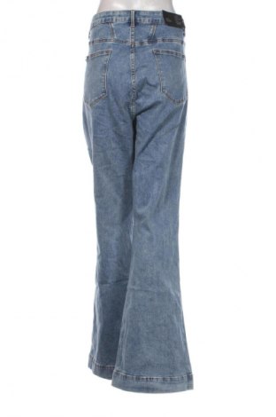 Dámske džínsy  City Chic, Veľkosť 5XL, Farba Modrá, Cena  56,95 €