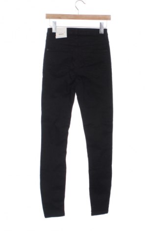 Női farmernadrág Cropp, Méret XS, Szín Fekete, Ár 19 658 Ft