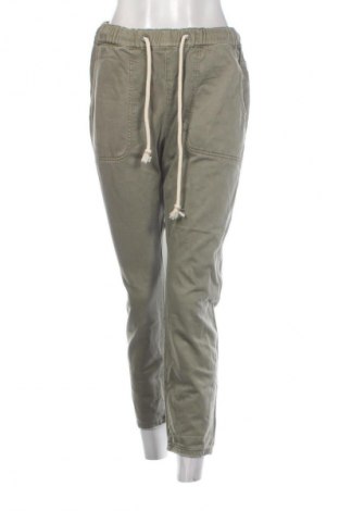 Damen Jeans Decjuba, Größe M, Farbe Grün, Preis € 36,99