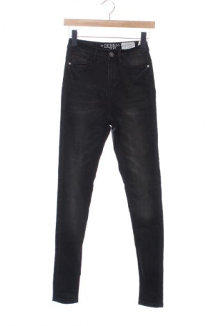 Γυναικείο Τζίν Denim 1982, Μέγεθος XS, Χρώμα Γκρί, Τιμή 14,77 €